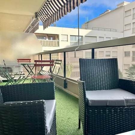 Port Garavan Calme, Piscine, Rénové, Parking Apartamento *