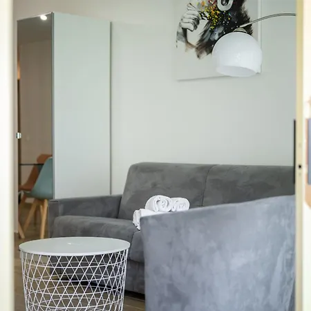 Port Garavan Calme, Piscine, Rénové, Parking *